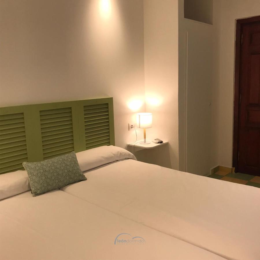 Leon Dormido Rooms & Apartments Polop Exterior photo