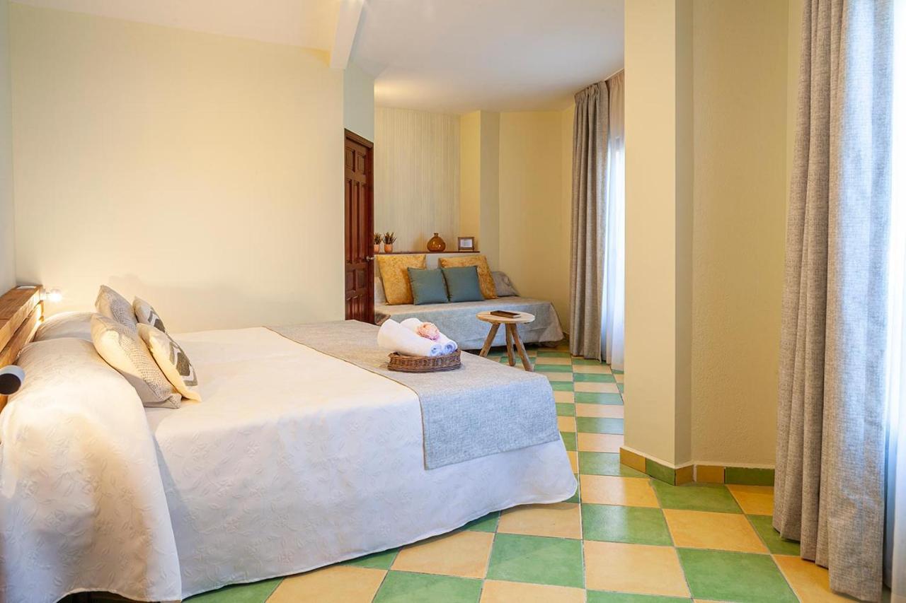 Leon Dormido Rooms & Apartments Polop Exterior photo